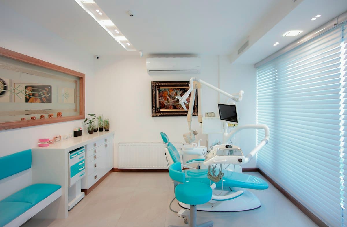 Box Clínico Principal & Ergonomía Dental
